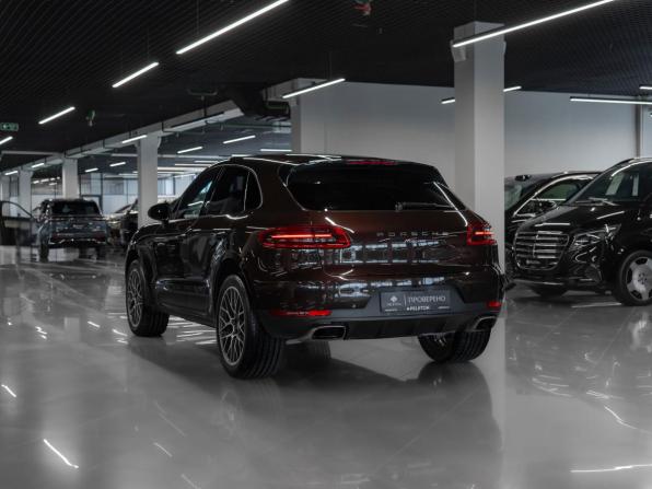 Porsche Macan I с пробегом 2017 года, цена 3 270 000 рублей, 118082 км, внедорожник, Автокод Объявления