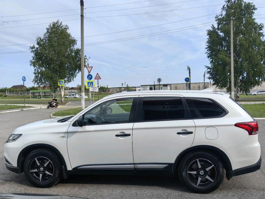 Mitsubishi Outlander III Рестайлинг 2 Нижнекамск  - изображение 6