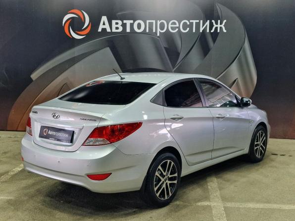 Hyundai Solaris I с пробегом 2012 года, цена 770 000 рублей, 173456 км, седан, Автокод Объявления