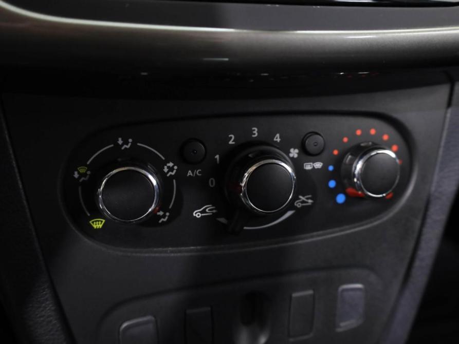 Renault Logan II Рестайлинг Ростов-на-Дону  - изображение 13