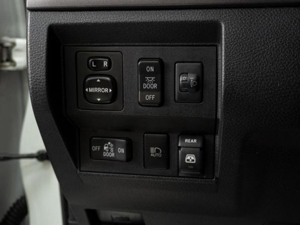 Toyota Tundra II Рестайлинг с пробегом 2018 года, цена 6 679 000 рублей, 162587 км, offers.body_type.unknown, Автокод Объявления