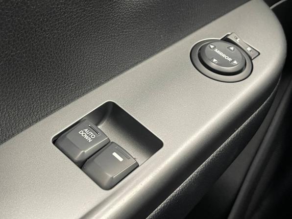 Kia Rio III Рестайлинг с пробегом 2016 года, цена 1 197 000 рублей, 51436 км, хэтчбек, Автокод Объявления