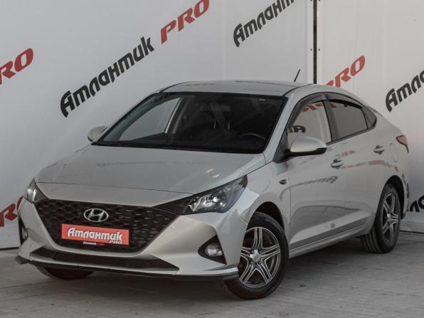 Hyundai Solaris II Рестайлинг с пробегом 2020 года, цена 1 370 000 рублей, 137969 км, седан, Автокод Объявления