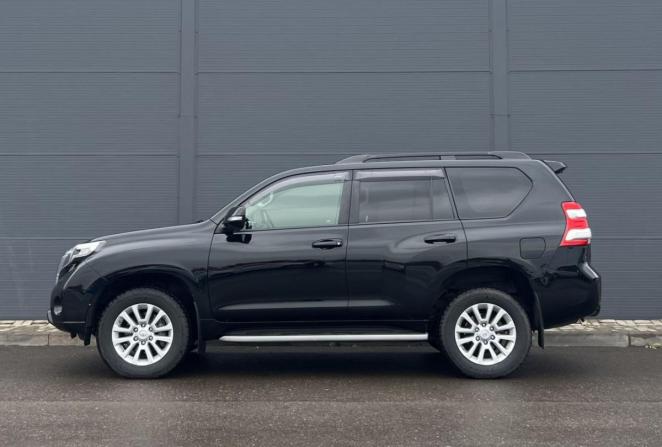 Toyota Land Cruiser Prado 150 Series Рестайлинг 1 с пробегом 2016 года, цена 4 190 000 рублей, 136722 км, внедорожник, Автокод Объявления
