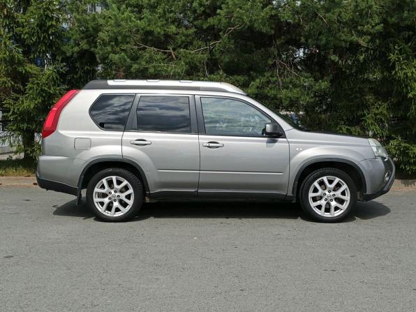 Nissan X-Trail II Рестайлинг с пробегом 2011 года, цена 1 019 000 рублей, 302484 км, внедорожник, Автокод Объявления