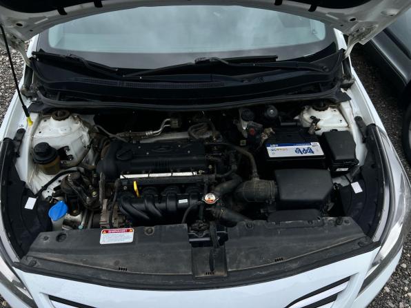 Hyundai Solaris I Рестайлинг с пробегом 2015 года, цена 977 000 рублей, 136000 км, седан, Автокод Объявления