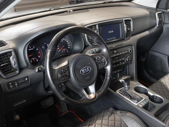 Kia Sportage IV с пробегом 2016 года, цена 2 000 000 рублей, 107000 км, внедорожник, Автокод Объявления