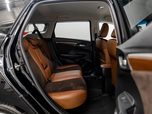 Honda Shuttle II с пробегом 2015 года, цена 1 300 000 рублей, 137000 км, универсал, Автокод Объявления