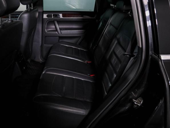 Volkswagen Touareg I Рестайлинг с пробегом 2008 года, цена 850 000 рублей, 281394 км, внедорожник, Автокод Объявления