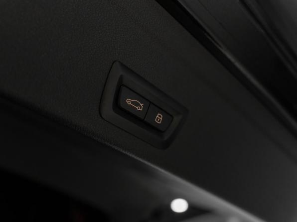 BMW X6 III (G06) Рестайлинг с пробегом 2023 года, цена 11 200 000 рублей, 49090 км, внедорожник, Автокод Объявления