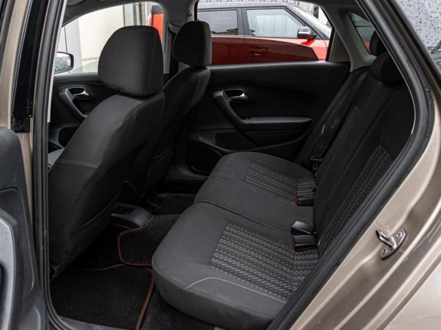Volkswagen Polo V Рестайлинг Краснодар  - изображение 11
