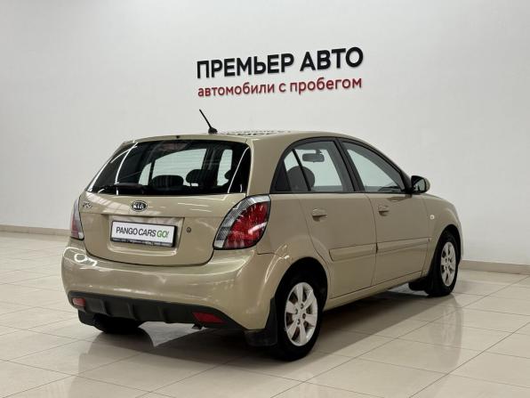 Kia Rio II Рестайлинг с пробегом 2010 года, цена 390 000 рублей, 301844 км, хэтчбек, Автокод Объявления