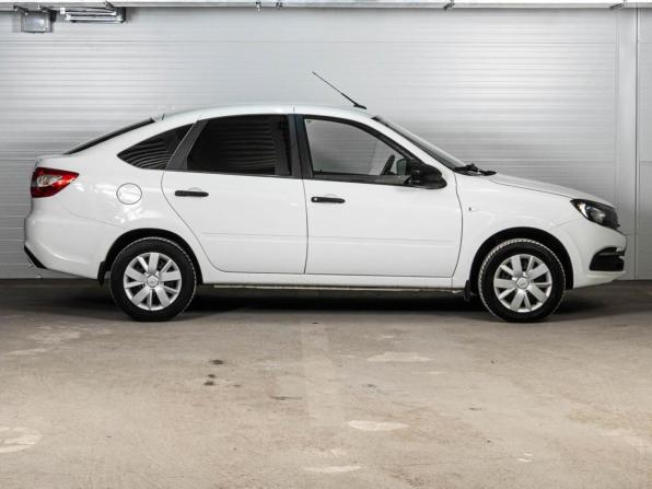 Lada (ВАЗ) Granta I Рестайлинг с пробегом 2021 года, цена 749 000 рублей, 94054 км, лифтбек, Автокод Объявления