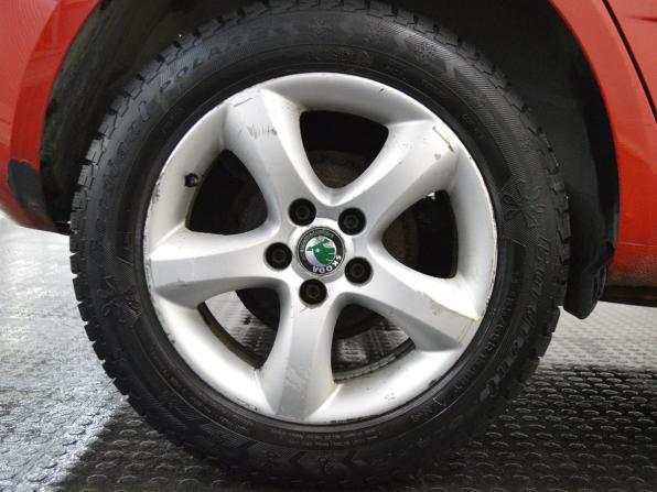 Skoda Fabia II Рестайлинг с пробегом 2013 года, цена 375 000 рублей, 234088 км, хэтчбек, Автокод Объявления