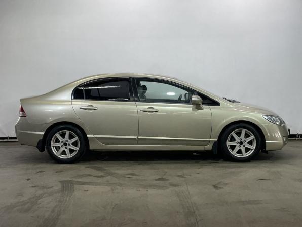 Honda Civic VIII с пробегом 2007 года, цена 605 000 рублей, 242063 км, седан, Автокод Объявления