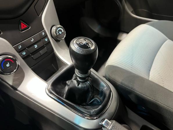 Chevrolet Cruze I Рестайлинг с пробегом 2014 года, цена 725 000 рублей, 156566 км, хэтчбек, Автокод Объявления