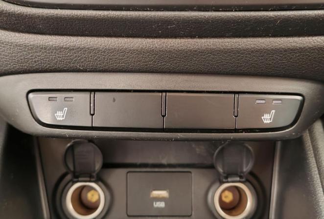 Hyundai Solaris II Рестайлинг с пробегом 2022 года, цена 1 680 000 рублей, 126054 км, седан, Автокод Объявления