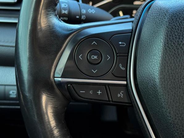 Toyota Camry VIII (XV70) Рестайлинг с пробегом 2021 года, цена 3 249 000 рублей, 112659 км, седан, Автокод Объявления