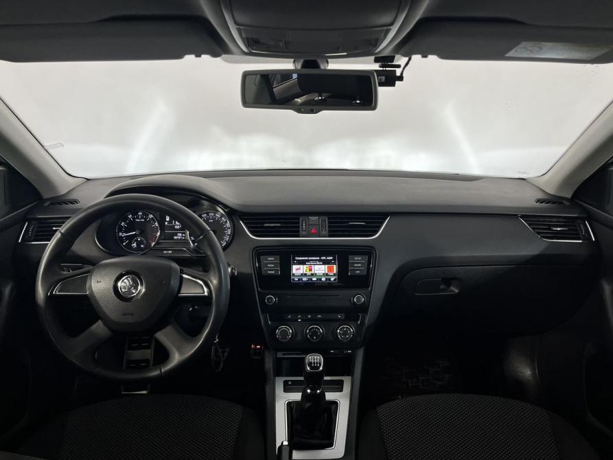 Skoda Octavia III (A7) Великий Новгород  - изображение 10