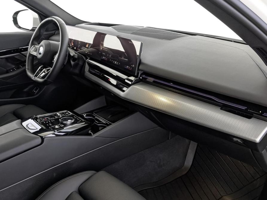 BMW 5 серии VIII (G60/G61/G68) Москва  - изображение 13