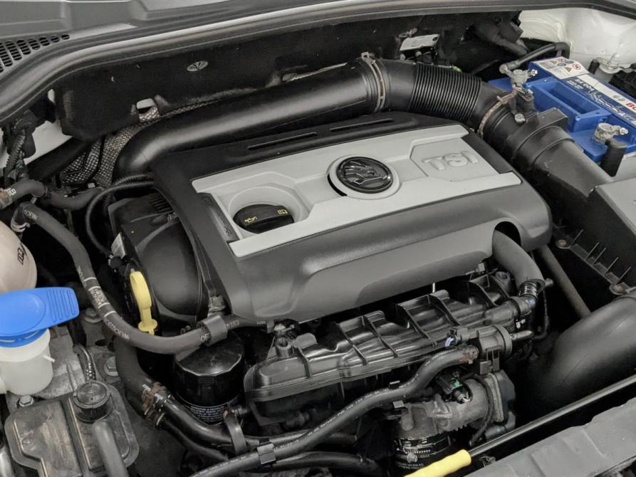 Skoda Yeti I Рестайлинг Санкт-Петербург  - изображение 9