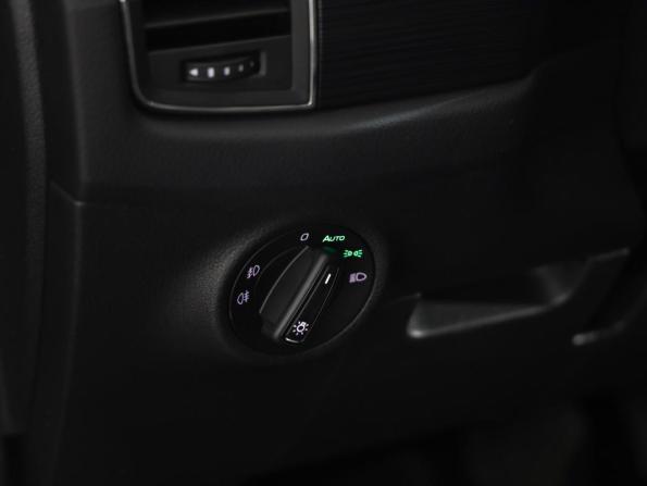 Skoda Kodiaq I с пробегом 2018 года, цена 1 799 000 рублей, 232307 км, внедорожник, Автокод Объявления
