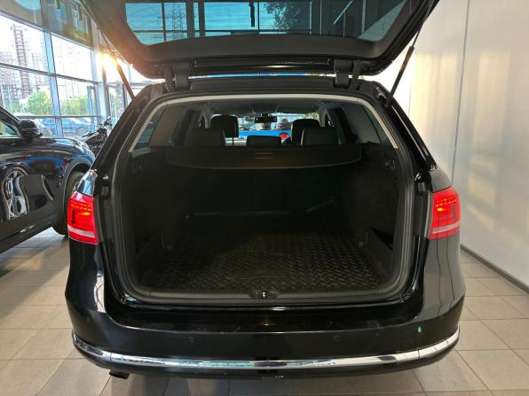 Volkswagen Passat B7 с пробегом 2011 года, цена 1 010 000 рублей, 209785 км, универсал, Автокод Объявления