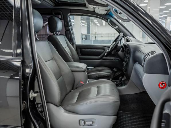 Toyota Land Cruiser 100 Series с пробегом 2002 года, цена 1 049 000 рублей, 667931 км, внедорожник, Автокод Объявления