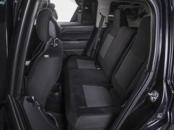 Jeep Liberty (Patriot) с пробегом 2015 года, цена 1 250 000 рублей, 167000 км, внедорожник, Автокод Объявления