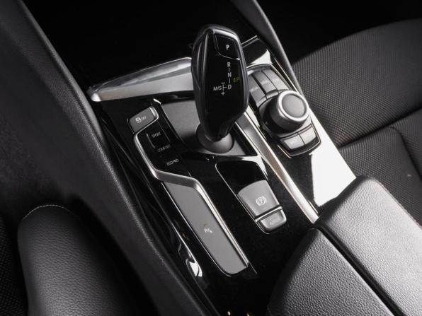 BMW 5 серии VII (G30/G31/G38) с пробегом 2018 года, цена 3 745 000 рублей, 96389 км, седан, Автокод Объявления