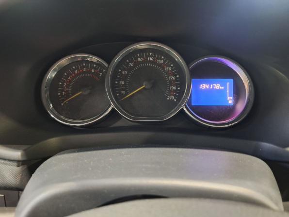 Renault Sandero II с пробегом 2015 года, цена 680 000 рублей, 134178 км, хэтчбек, Автокод Объявления