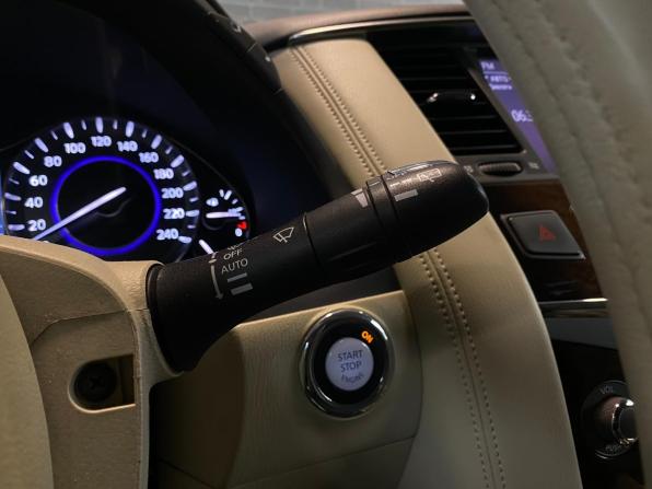 Infiniti QX56 II с пробегом 2012 года, цена 2 030 000 рублей, 229201 км, внедорожник, Автокод Объявления