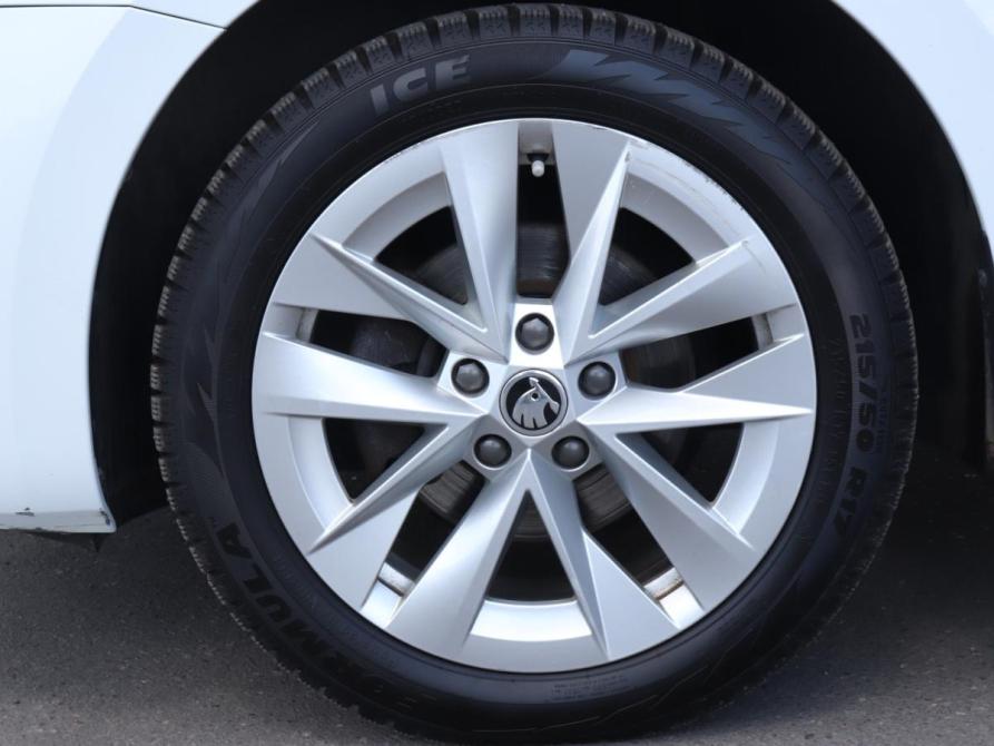 Skoda Octavia IV (A8) Москва  - изображение 19