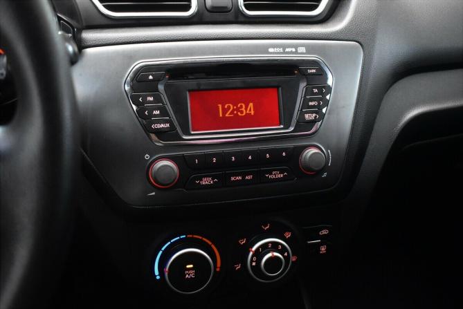 Kia Rio III с пробегом 2013 года, цена 520 000 рублей, 350914 км, седан, Автокод Объявления