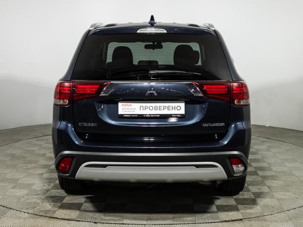 Mitsubishi Outlander III Рестайлинг 3 с пробегом 2018 года, цена 1 999 777 рублей, 75000 км, внедорожник, Автокод Объявления