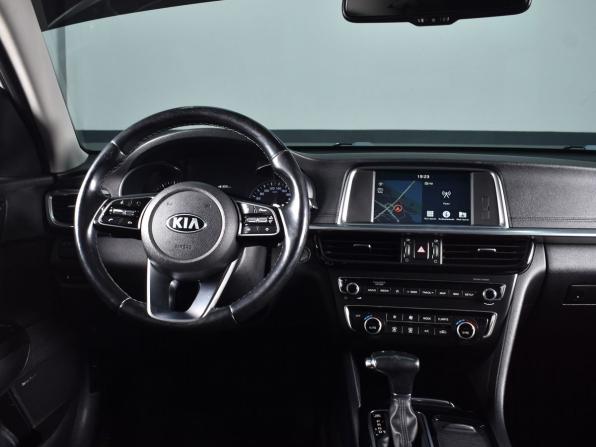 Kia Optima IV Рестайлинг с пробегом 2019 года, цена 1 905 995 рублей, 155918 км, седан, Автокод Объявления