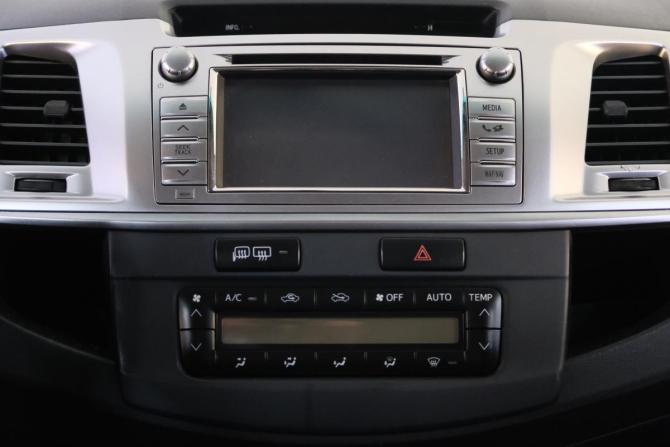 Toyota Hilux VII Рестайлинг с пробегом 2014 года, цена 3 079 000 рублей, 151000 км, offers.body_type.unknown, Автокод Объявления