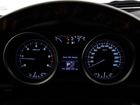 Toyota Land Cruiser 200 Series с пробегом 2011 года, цена 2 575 000 рублей, 254079 км, внедорожник, Автокод Объявления