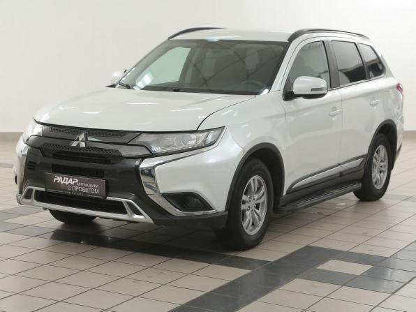 Mitsubishi Outlander III Рестайлинг 3 с пробегом 2022 года, цена 2 257 000 рублей, 77989 км, внедорожник, Автокод Объявления
