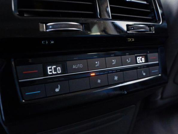 Volkswagen Touareg III с пробегом 2020 года, цена 4 350 000 рублей, 151548 км, внедорожник, Автокод Объявления