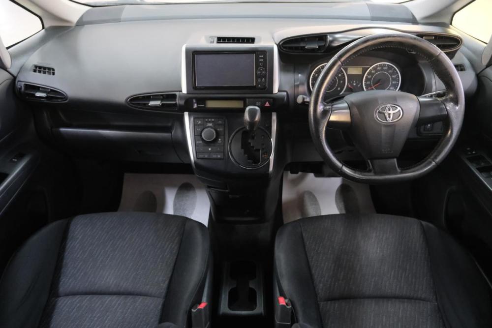 Toyota Wish II Омск  - изображение 12