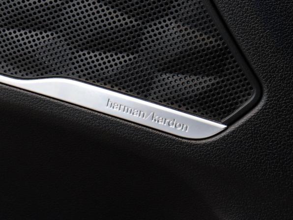 Hyundai Santa Fe IV Рестайлинг с пробегом 2023 года, цена 4 190 000 рублей, 31752 км, внедорожник, Автокод Объявления