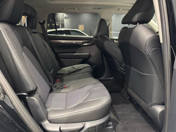 Toyota Highlander IV (XU70) с пробегом 2026 года, цена 5 500 000 рублей, 20 км, внедорожник, Автокод Объявления