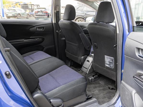 Toyota Wish II Рестайлинг с пробегом 2012 года, цена 1 530 000 рублей, 116600 км, минивэн, Автокод Объявления