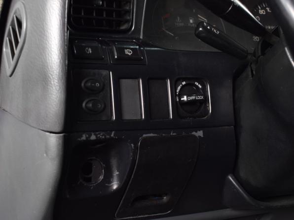 Toyota Land Cruiser 80 Series Рестайлинг с пробегом 1995 года, цена 1 874 995 рублей, 240409 км, внедорожник, Автокод Объявления