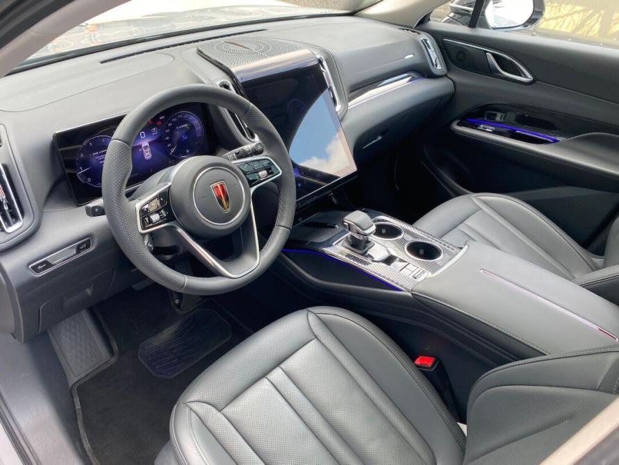 Hongqi HS3 Сочи  - изображение 11