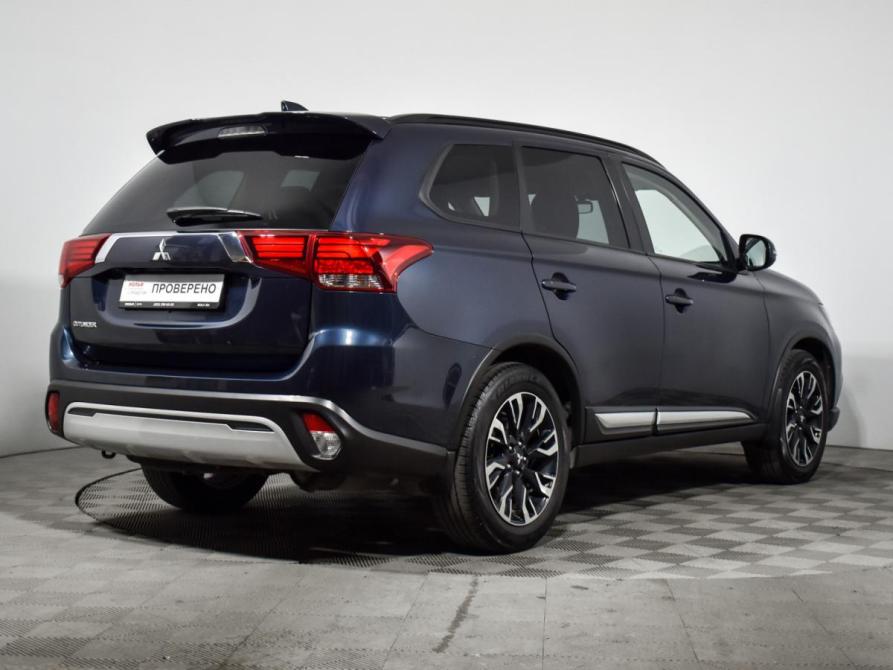 Mitsubishi Outlander III Рестайлинг 3 Санкт-Петербург  - изображение 5