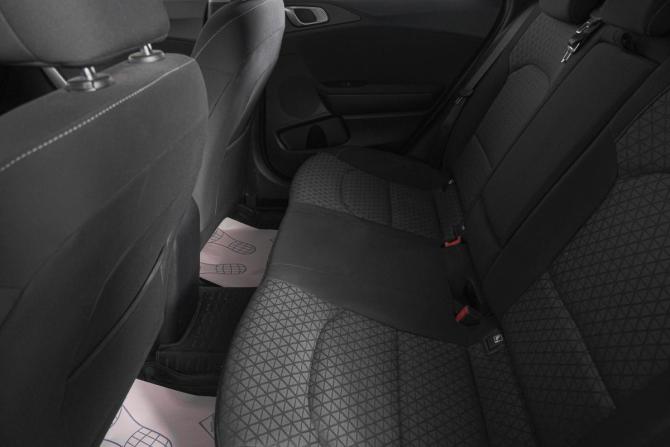 Kia Ceed III с пробегом 2019 года, цена 1 649 000 рублей, 92000 км, хэтчбек, Автокод Объявления