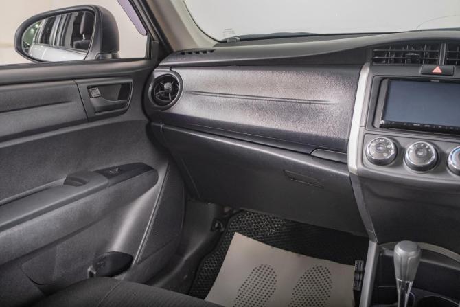 Toyota Corolla XI (E160 E170 E180) с пробегом 2019 года, цена 1 449 000 рублей, 163000 км, универсал, Автокод Объявления
