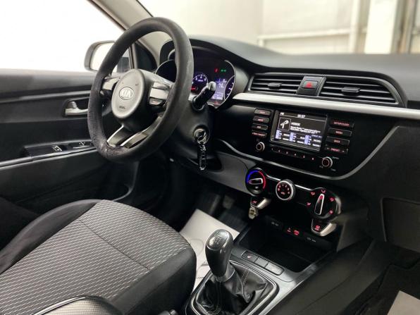 Kia Rio IV с пробегом 2018 года, цена 1 130 000 рублей, 185545 км, седан, Автокод Объявления